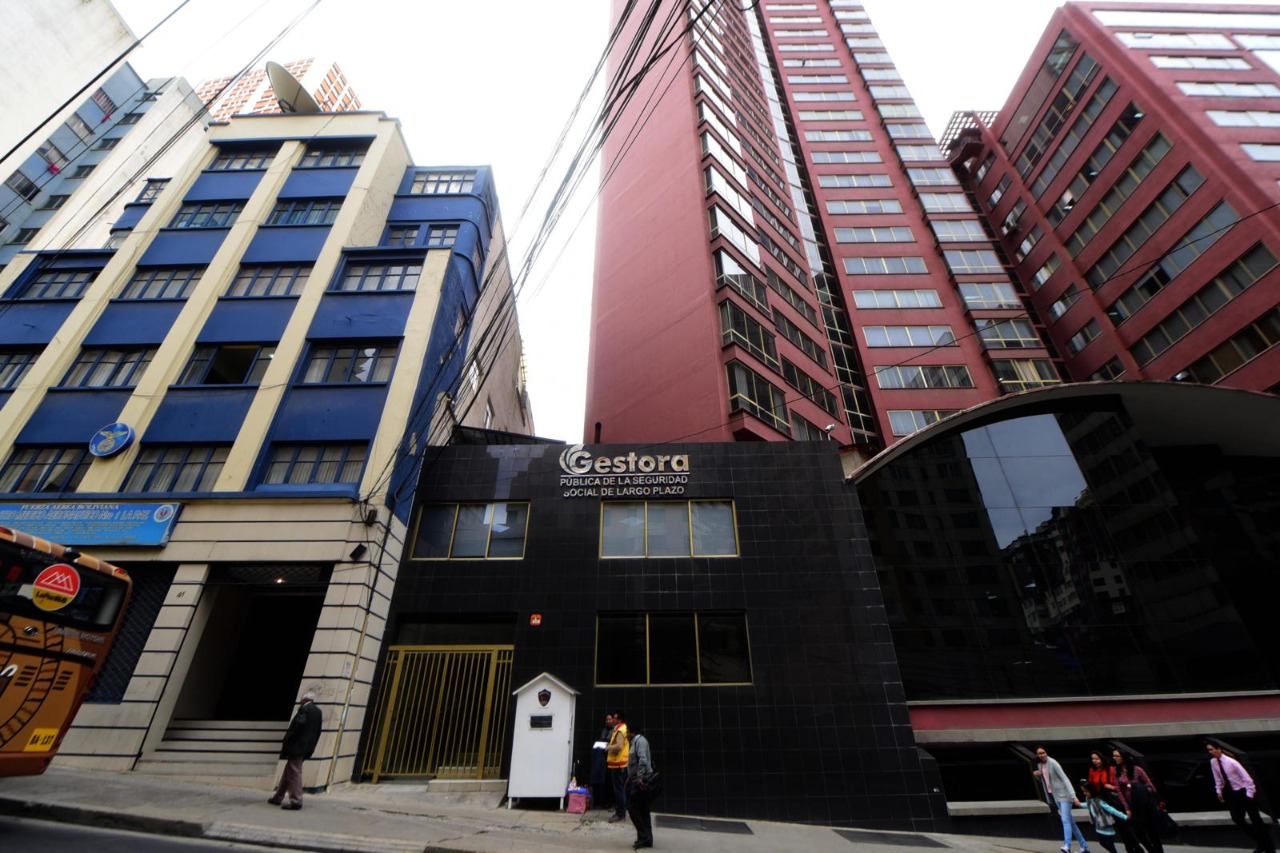 Gestora: La CPE otorga al Estado “la dirección y administración” de la seguridad social