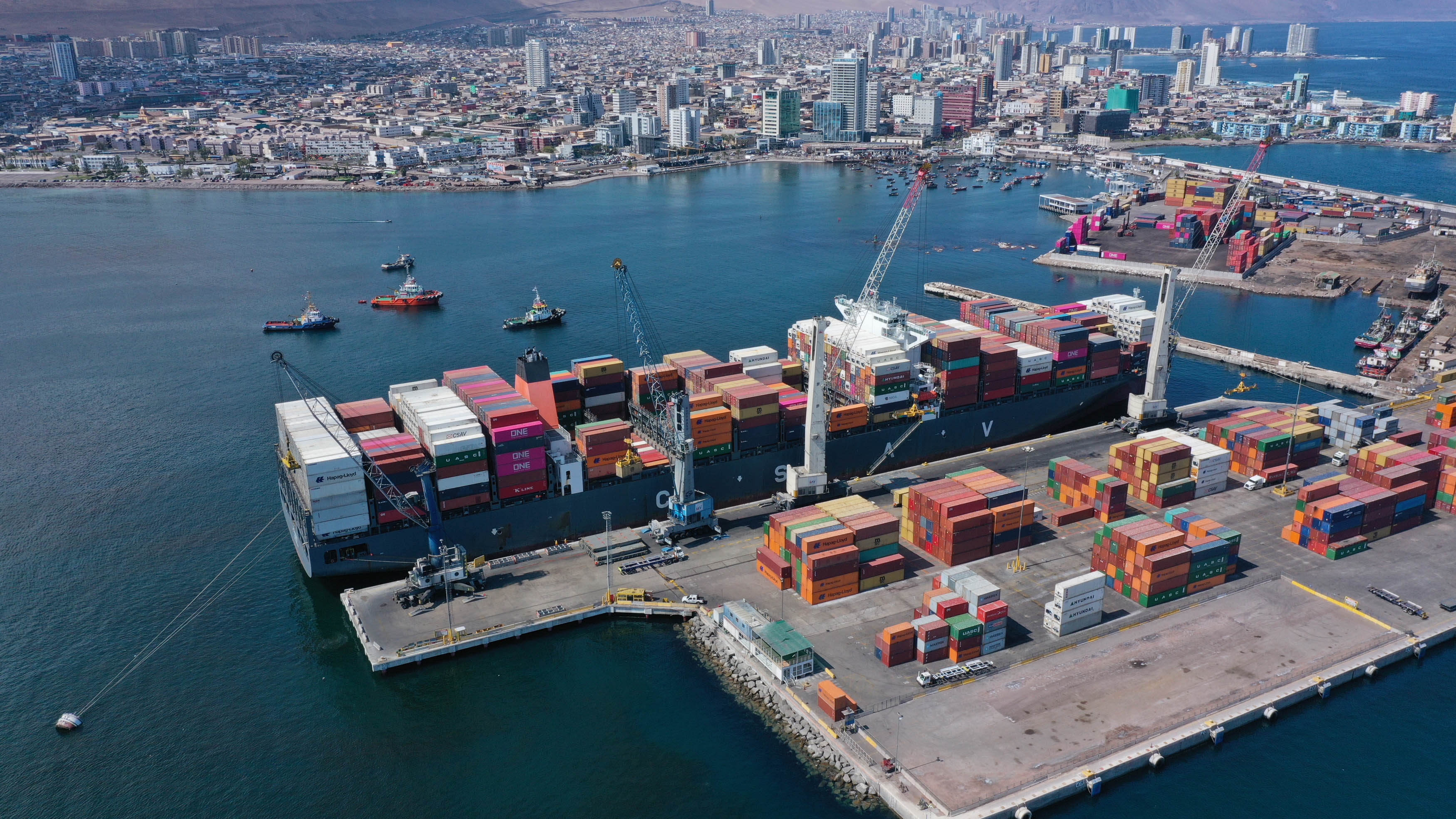 De 294.773 toneladas en 2021 a 595.923 en 2022: Movimiento de carga boliviana por el puerto de Iquique se duplicó en 2022