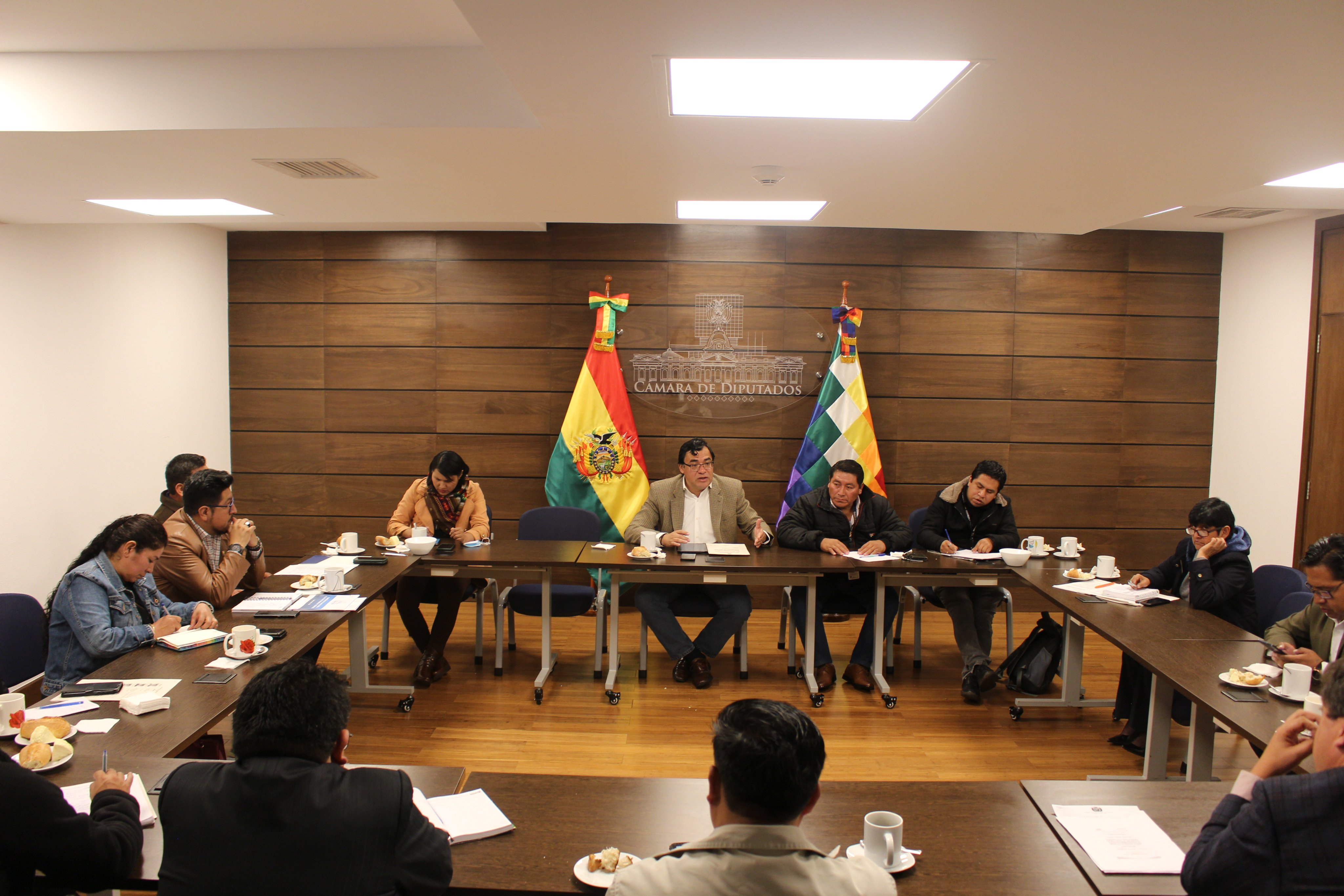 Legislativo agenda selección de postulantes para las elecciones judiciales y designación del Contralor