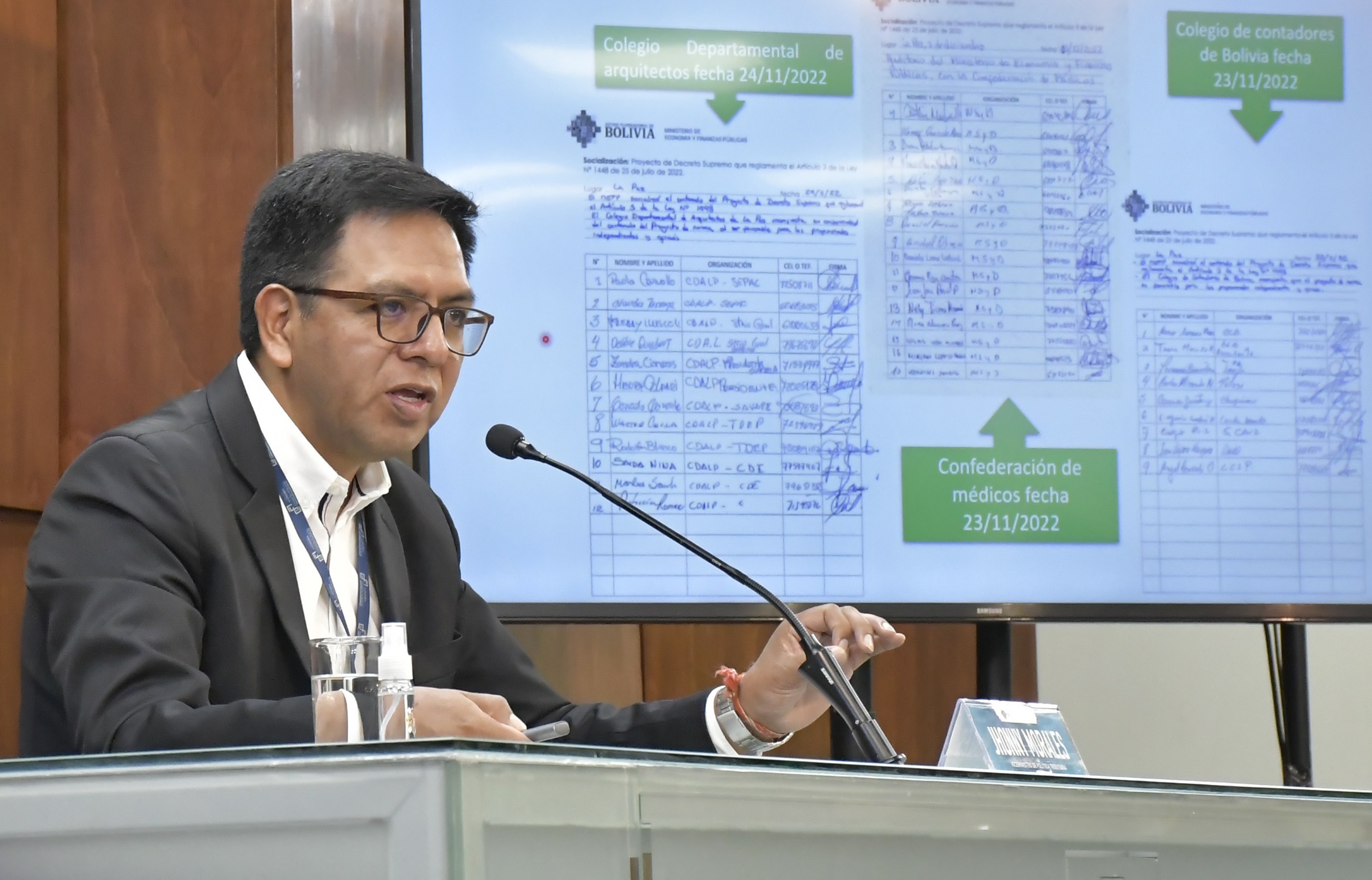 Viceministro Política Tributaria aclara alcances del DS 4850 y desmiente a diputado de CC