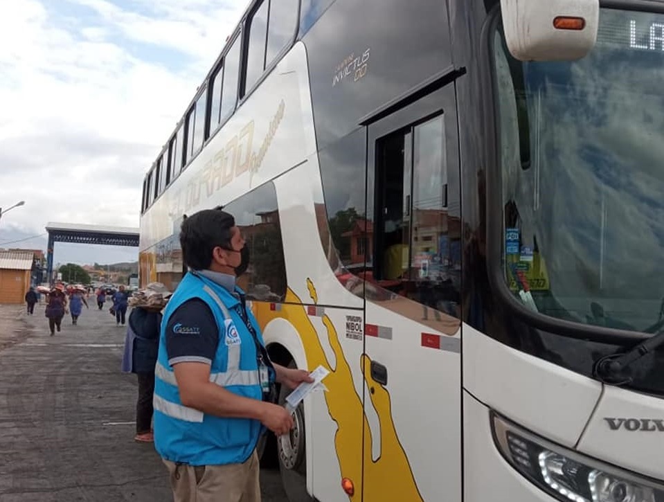 ATT atendió a casi 4.000 personas en terminales y aeropuertos en “temporada alta” de viajes