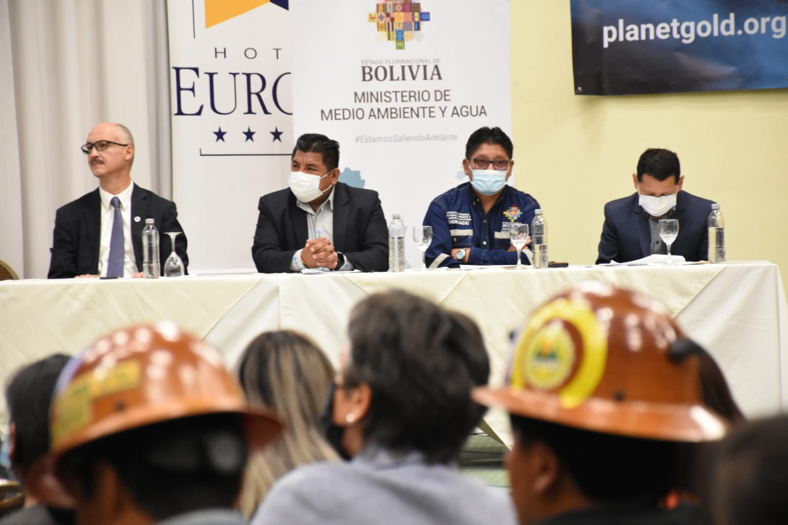 Gobierno prevé Bs 48,5 millones para reducir el uso del mercurio en la minería artesanal del oro