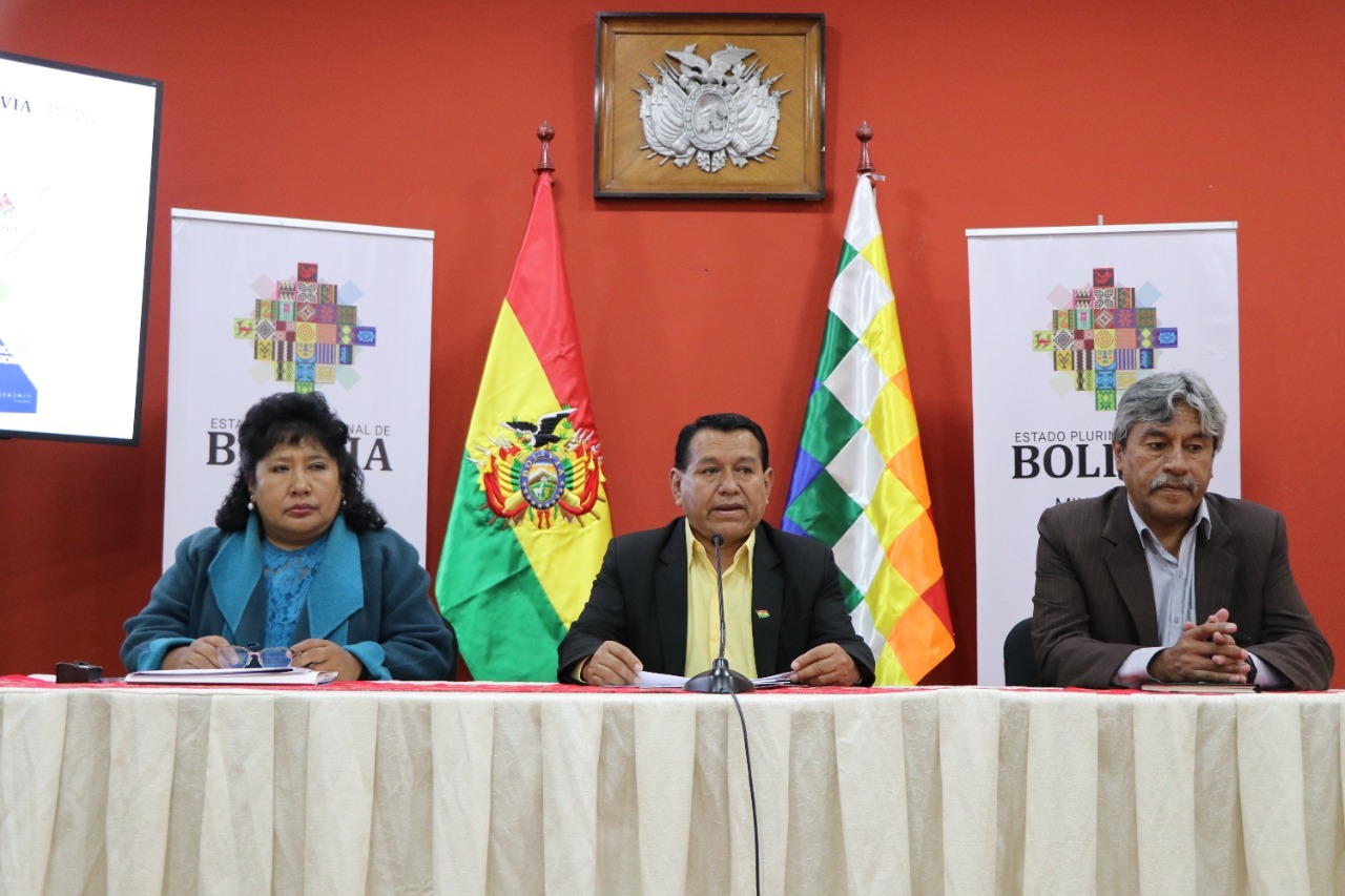 Educación: Estudiante que destruya un bien escolar debe reponerlo