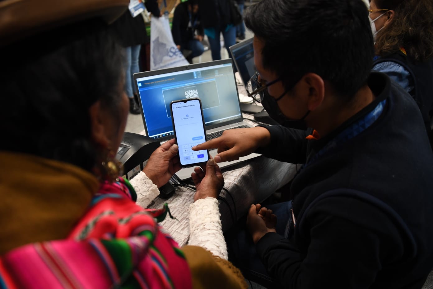 Presidente presenta la App “ED7 - Mi Identidad" para obtener una extensión de la cédula de identidad y licencia de conducir digitales 