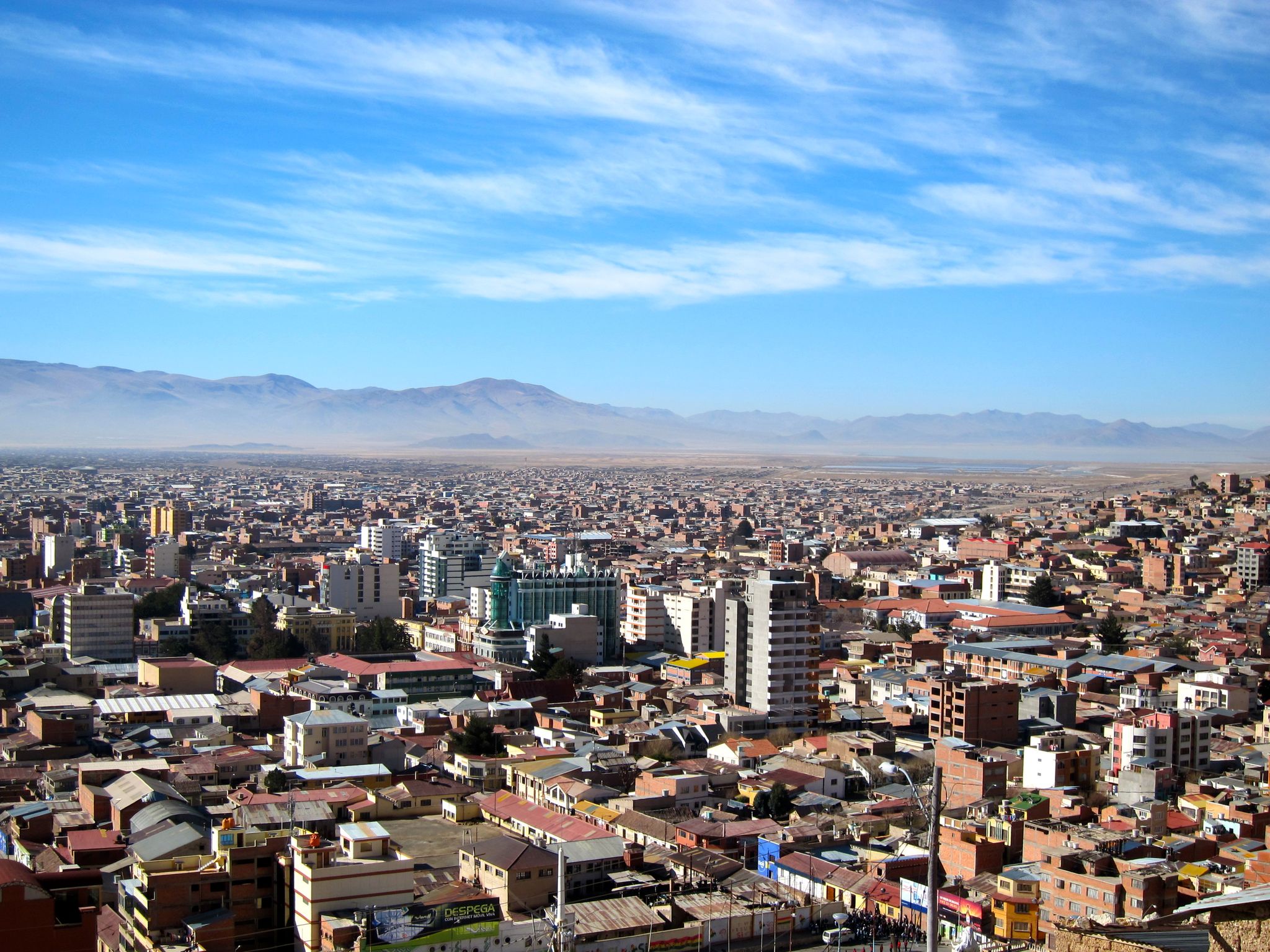 El PIB de Oruro creció 14,4% en 2021 y la pobreza extrema bajó en 6,4 puntos porcentuales