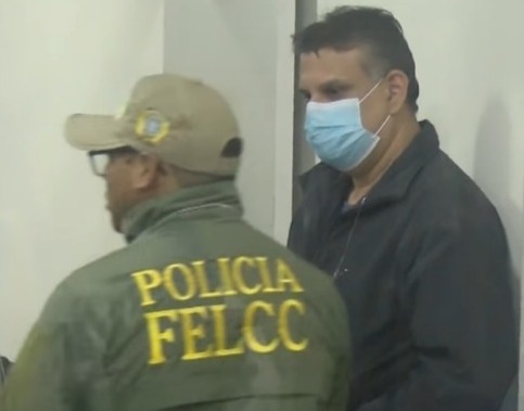 Piden presentar extracto bancario oficial del comunicador de Comunidad Autonómica, presumen que por mes obtenía Bs 50.000