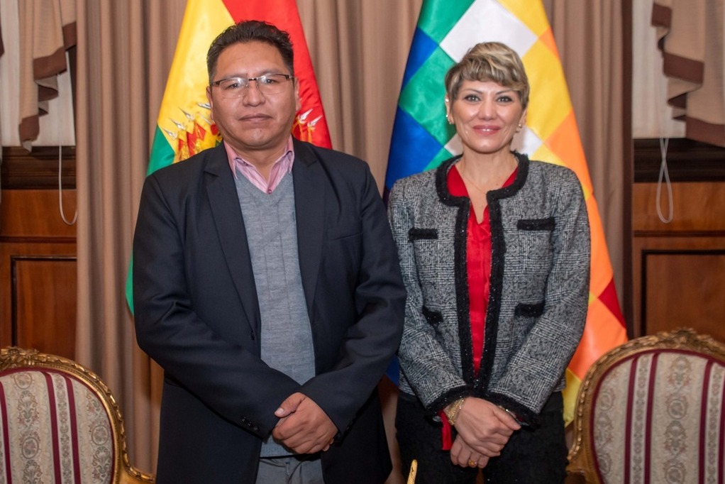 Bolivia reafirma compromiso con la protección de refugiados en la acreditación de la representante de ACNUR