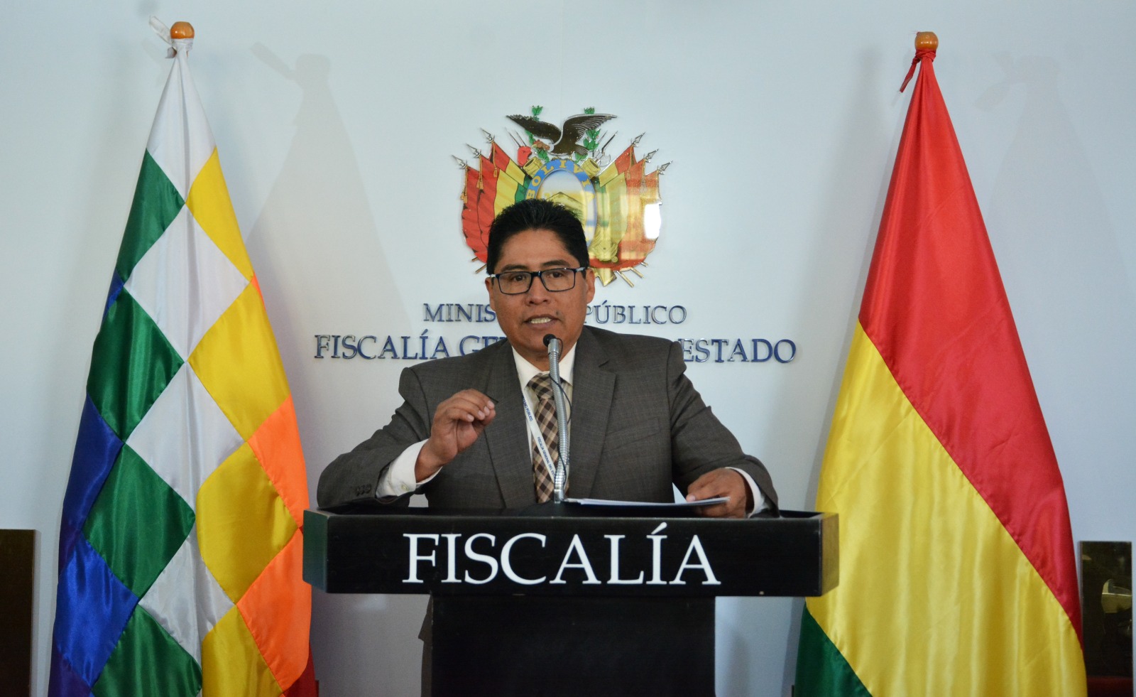 Más de mil abogados postulan a la carrera fiscal