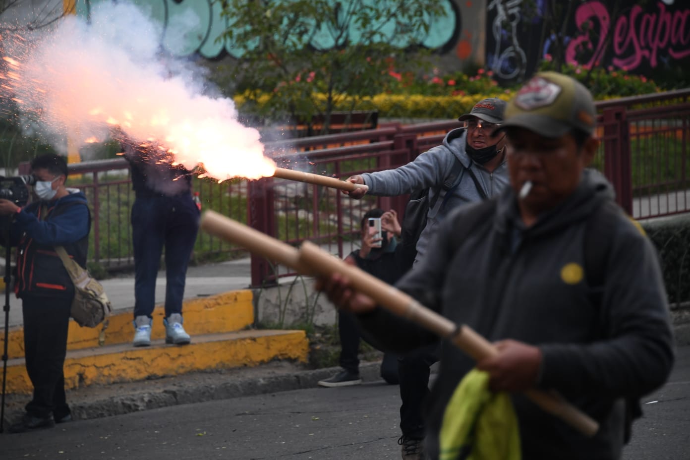 Proyectos de ley observados no son tratados y la Gestora garantiza aportes, ven tinte político en movilizaciones