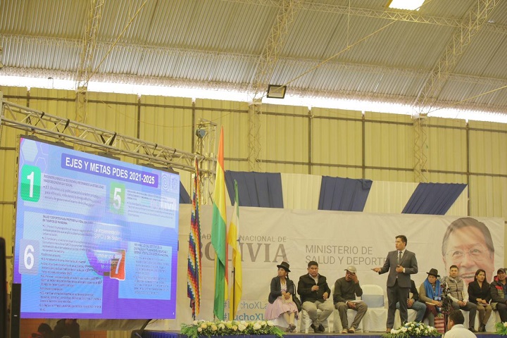 Salud transfiere a las gobernaciones más de Bs 246,2 millones para garantizar salud gratuita