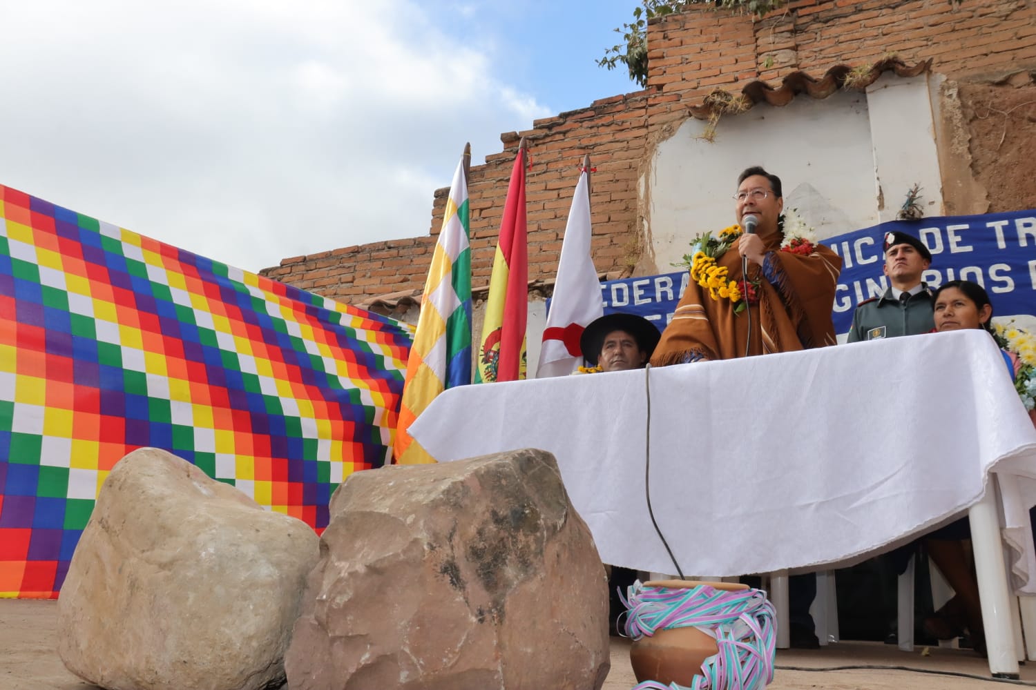 Presidente a las calificadoras: Estados Unidos está en riesgo del “default” y nadie dice nada