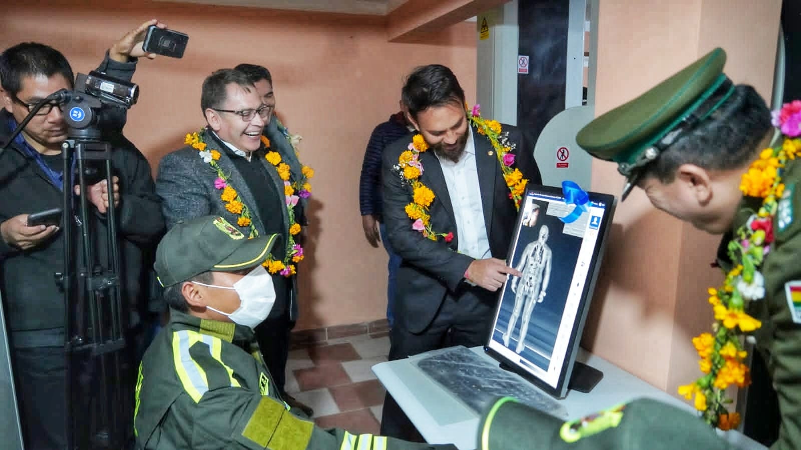 Gobierno refuerza seguridad penitenciaria en Cantumarca con un centro de monitoreo y sistema tecnológico 