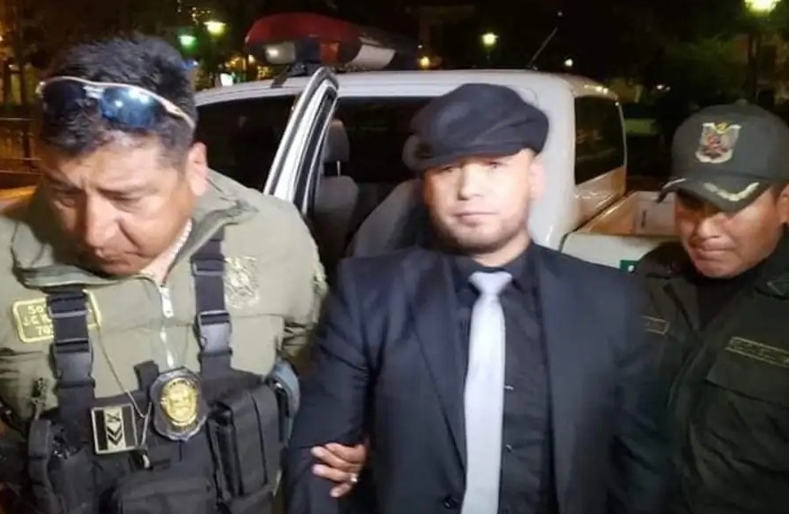 El boxeador y policía “Matador" Mamani fue identificado como uno de los agresores en las muertes de El Pedregal