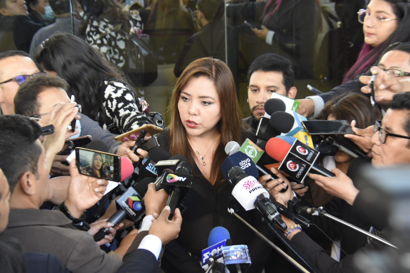 Gobierno evalúa gestión en gabinete ampliado