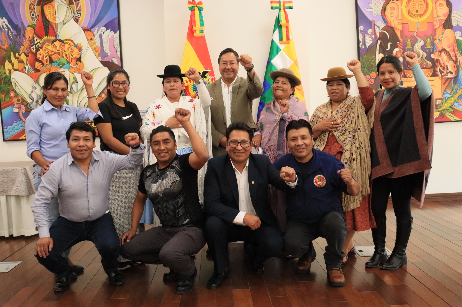 Presidente coordina con alcaldesa Copa y dirigentes el desarrollo social y productivo de El Alto