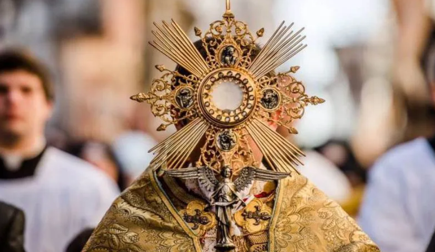 Trabajo recuerda que el jueves es feriado nacional por Corpus Christi
