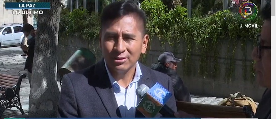 Concejal Flores: En reunión convocada por Morales se encaminó un “plan negro” contra Arce y se perfiló su expulsión del MAS