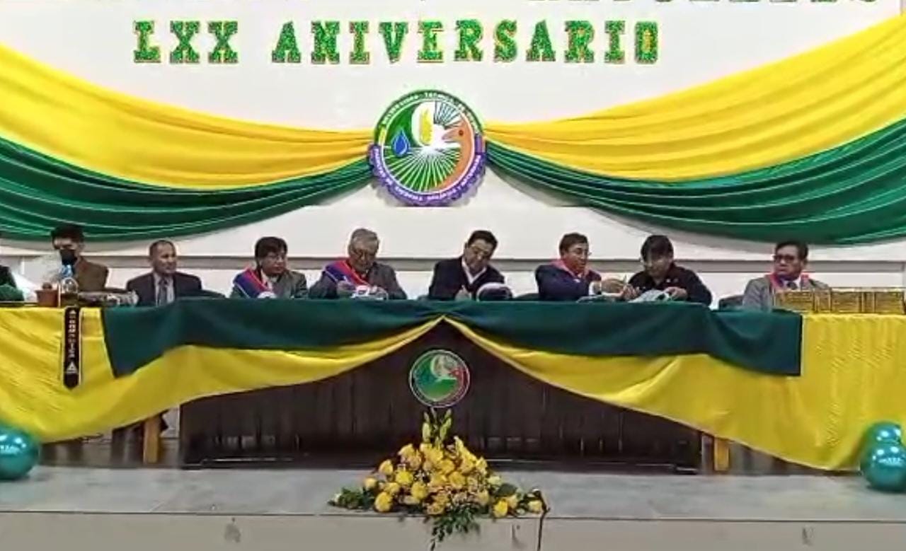 Desarrollo Rural, Soberanía Alimentaria y la UTO firman convenio para pasantías e investigaciones