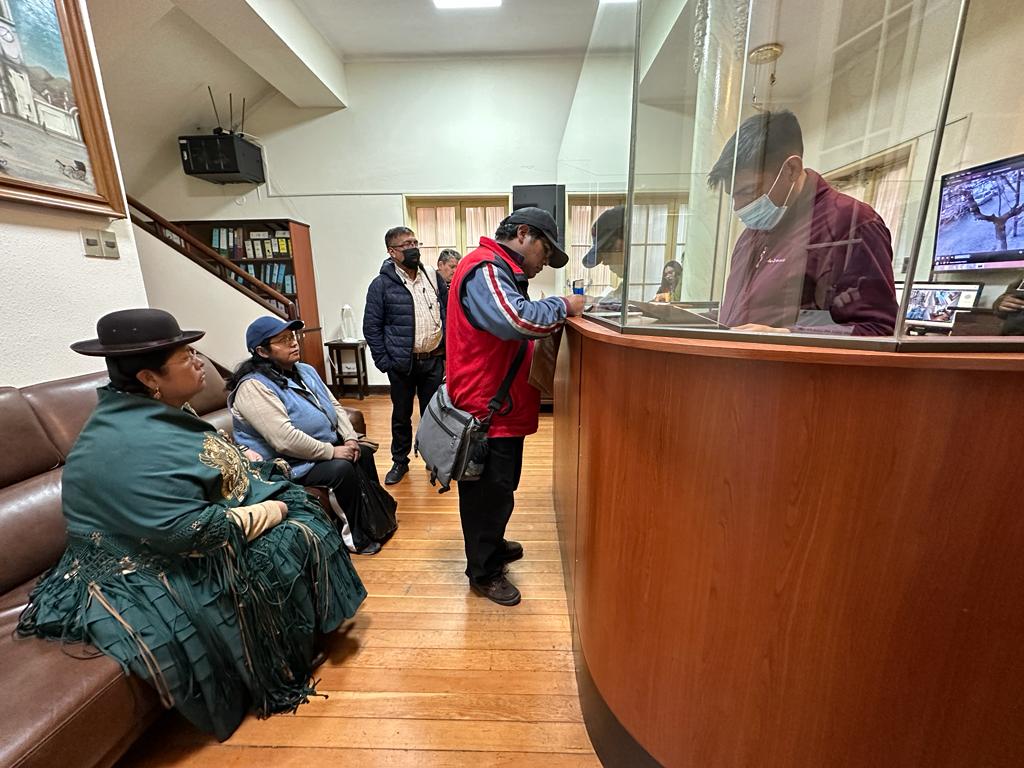 Resaltan temática de pueblos indígenas y afroboliviano en concurso Letras e Imágenes 