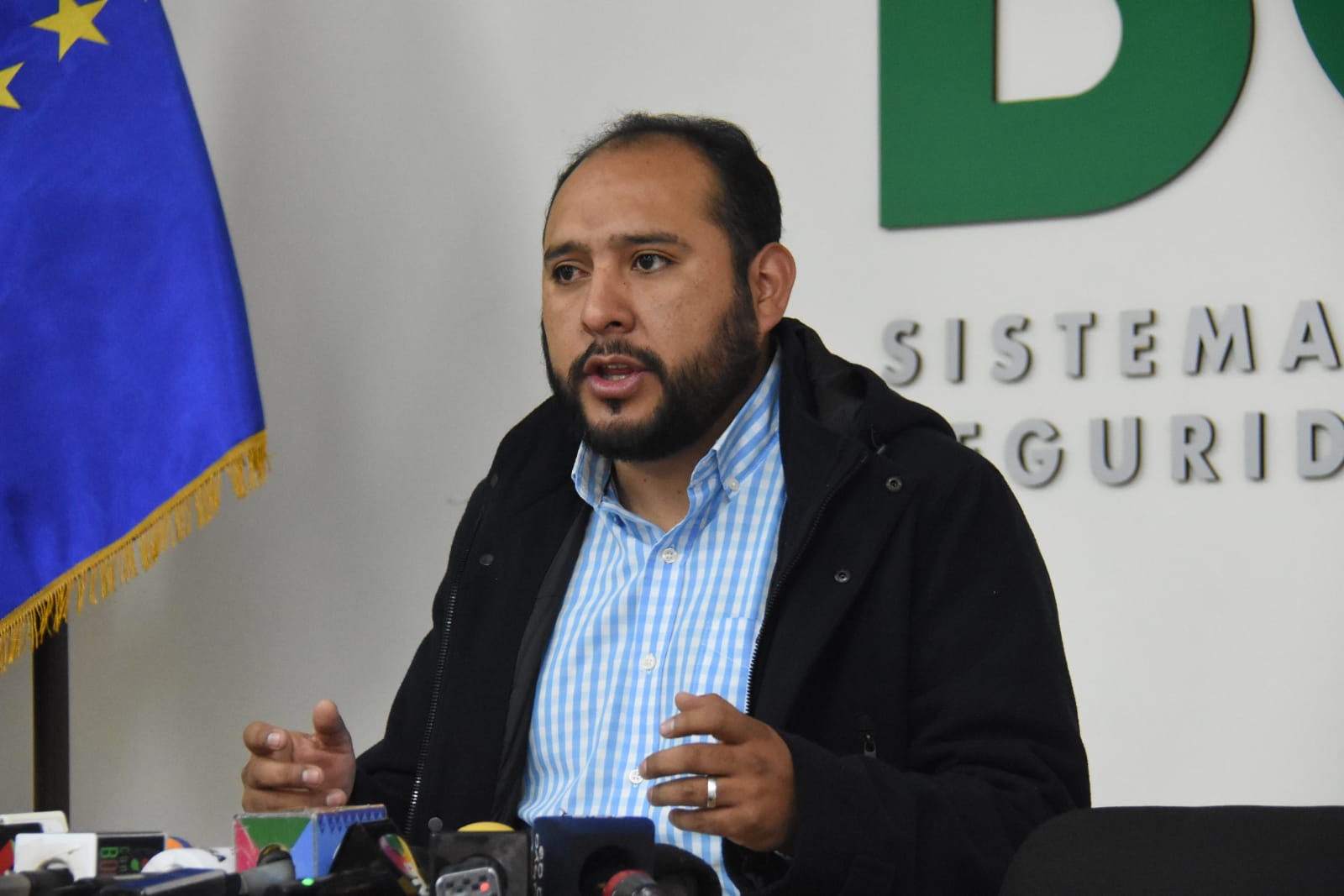 Gobierno asegura que no interfiere en el conflicto de la APDHB y lamenta actitud de Amparo Carvajal