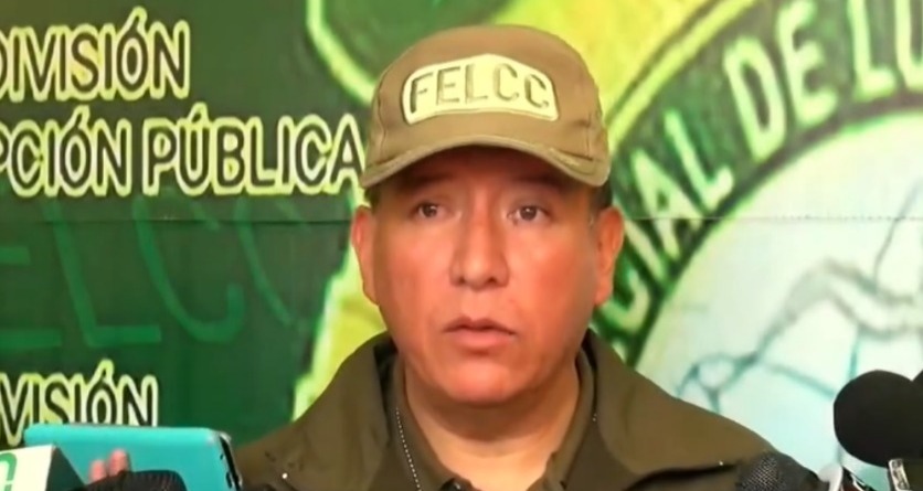 Policía aprehende a un hombre por posible trata de tres menores de edad hacia EEUU