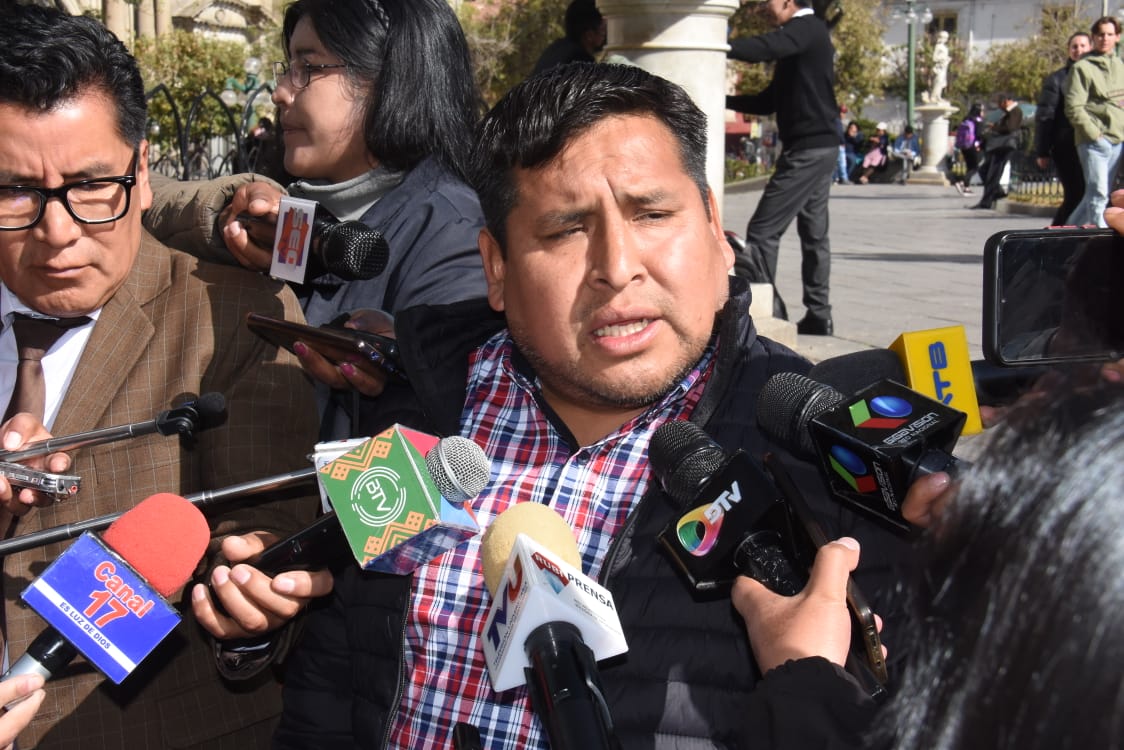 Presidente de la APDHB pide reunión con activista Carvajal y solucionar situación del inmueble en La Paz