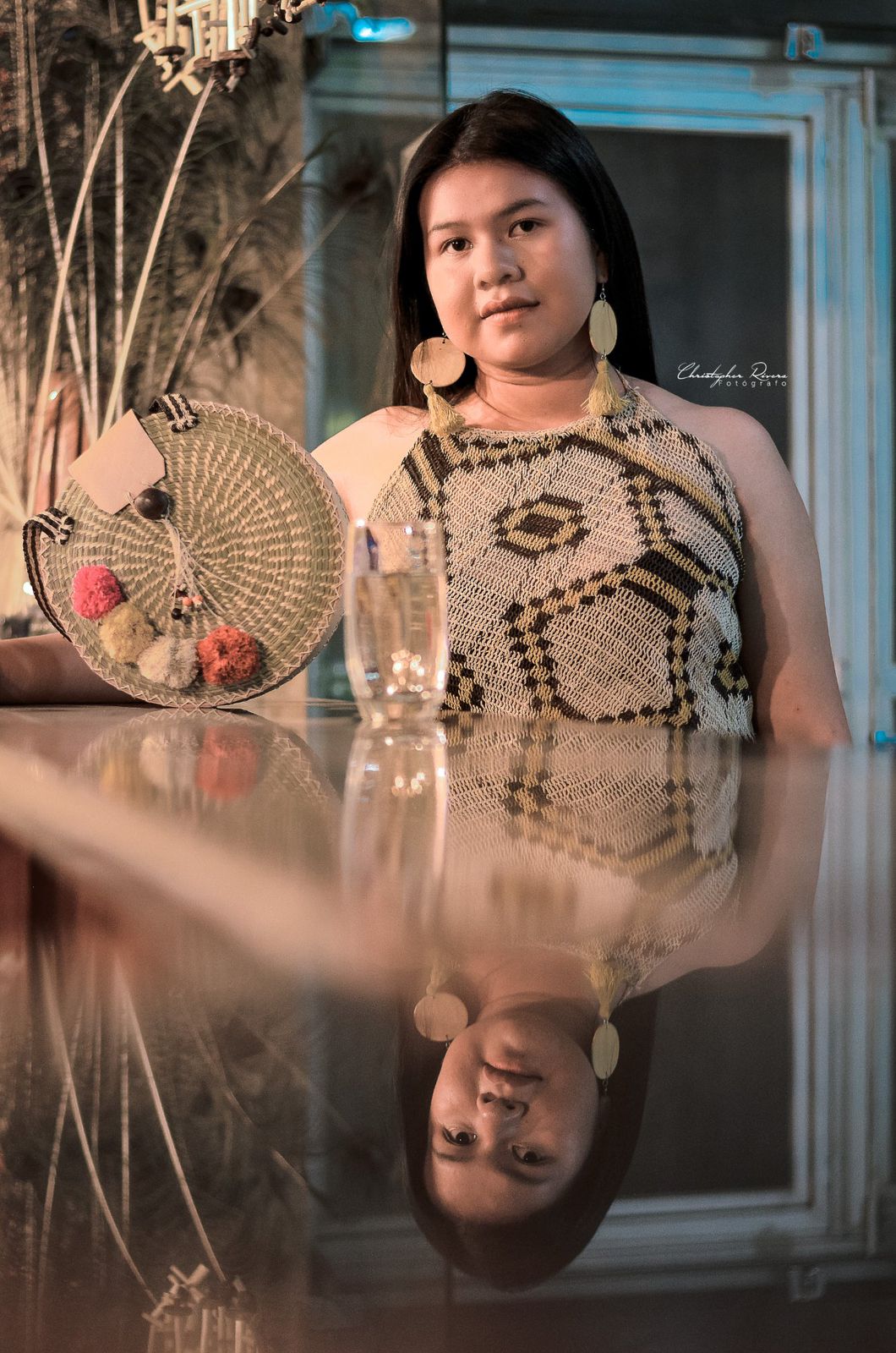 Fusionan artesanía, moda y tecnología para destacar el legado del pueblo chaqueño Weenhayek