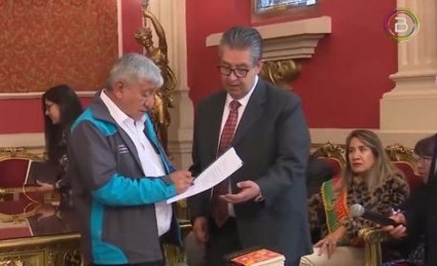 Diputado denuncia que Arias deriva al Concejo norma para beneficiar a propietarios de construcciones ilegales