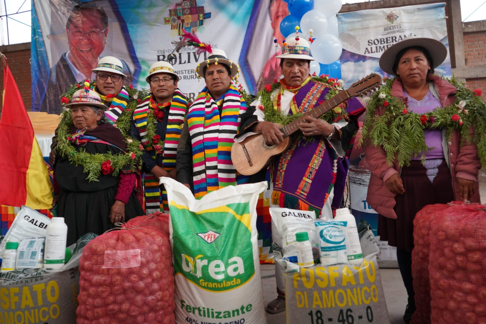 En Potosí entregan semillas y fertilizantes por Bs 4 millones para fortalecer la producción de papa