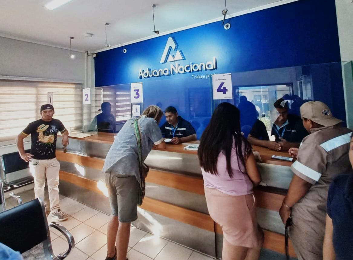 Aduana aclara a Fedetrans los procedimientos de importación de un tracto camión