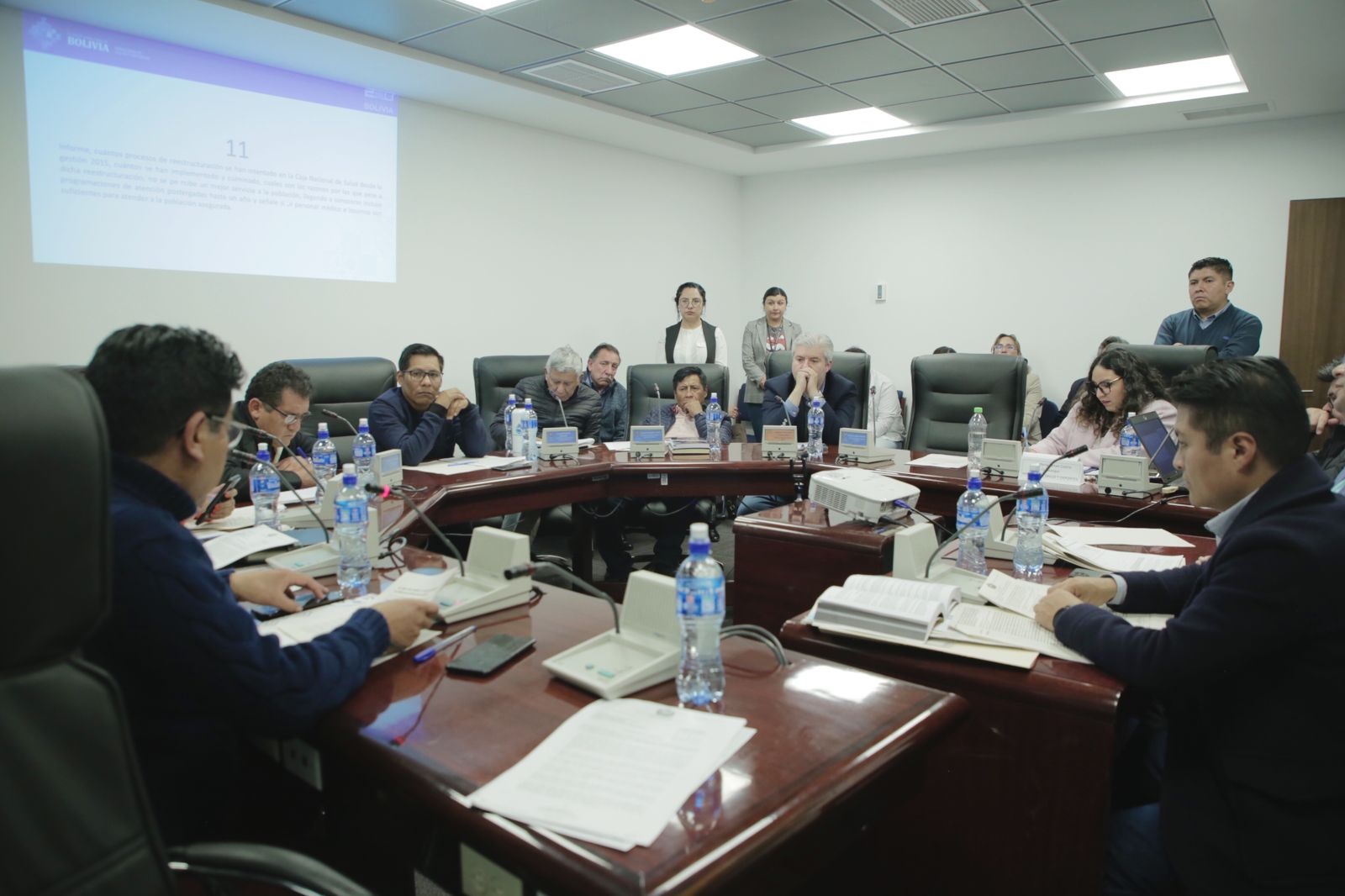 Castro destaca que diputados asuman que la salud es una labor compartida entre los órganos Ejecutivo y Legislativo