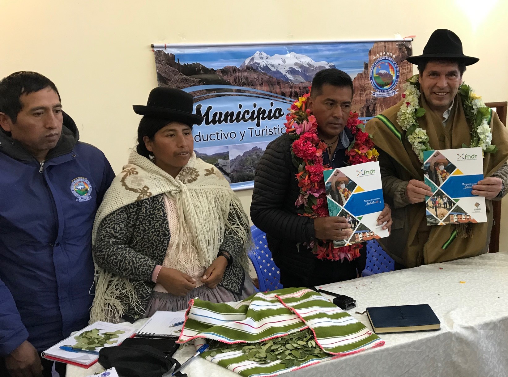 Palca accede a crédito de Bs 7,5 millones para la compra de maquinaria y camión compactador de basura