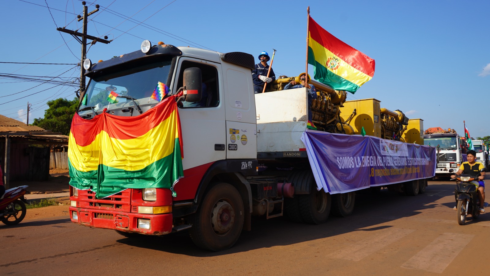 ENDE fortalece el servicio de electricidad en Riberalta con cuatro generadores de potencia