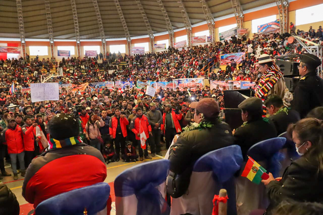 Masiva concentración en Potosí respalda al Gobierno, Arce compromete atender demandas y hacer realidad la industrialización