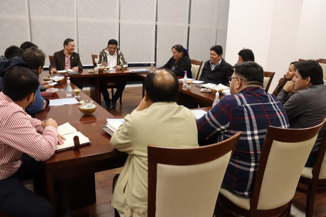 Arce articula con sectores productivos cruceño acciones para garantizar la seguridad alimentaria