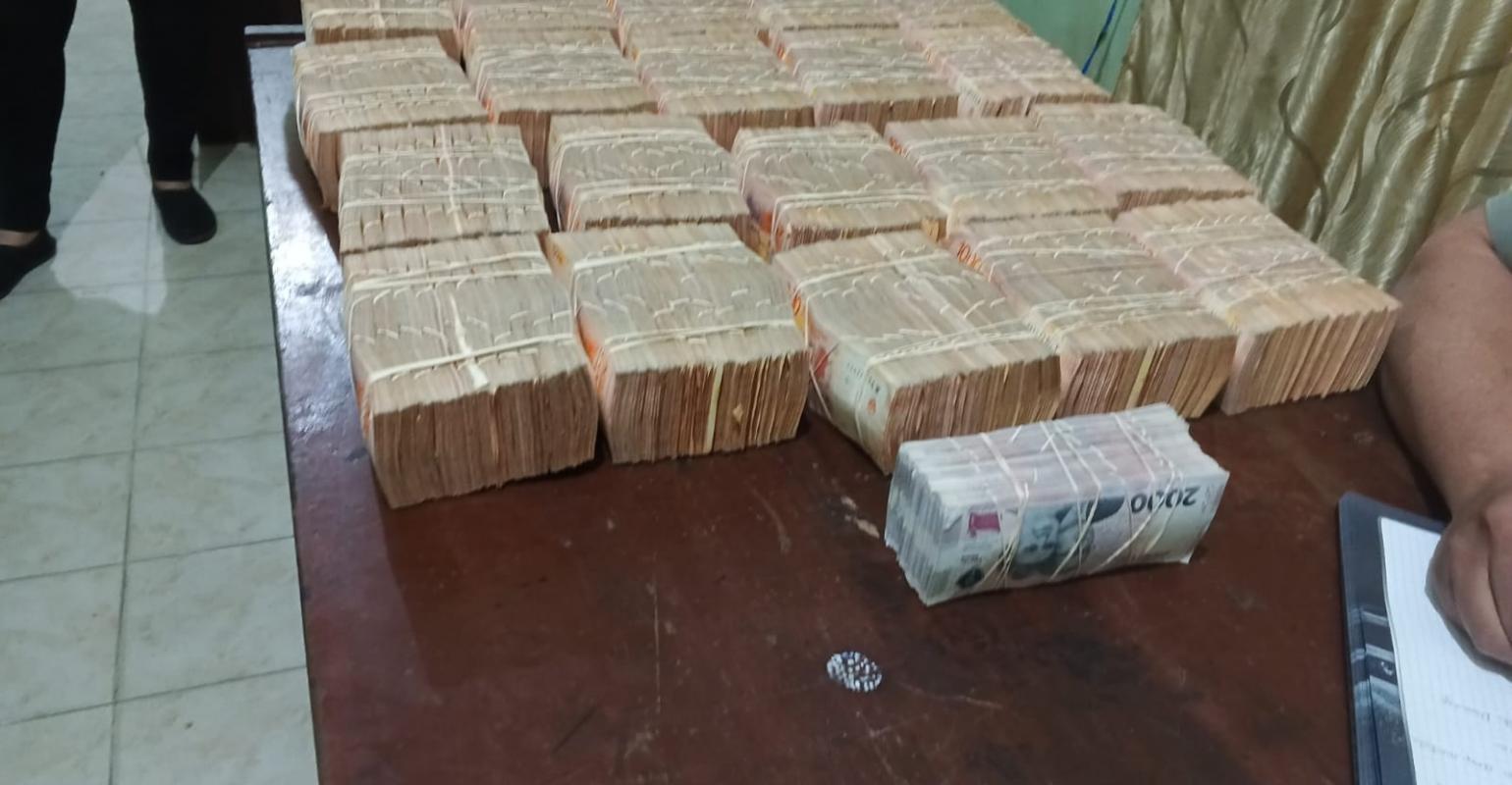 Militares comisan en Bermejo 63 millones de pesos argentinos transportados de manera ilegal 