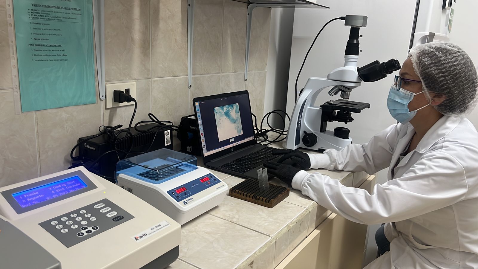 Entregan equipos de laboratorio con “tecnología de punta” a IDIF de Chuquisaca, Potosí y Tarija 