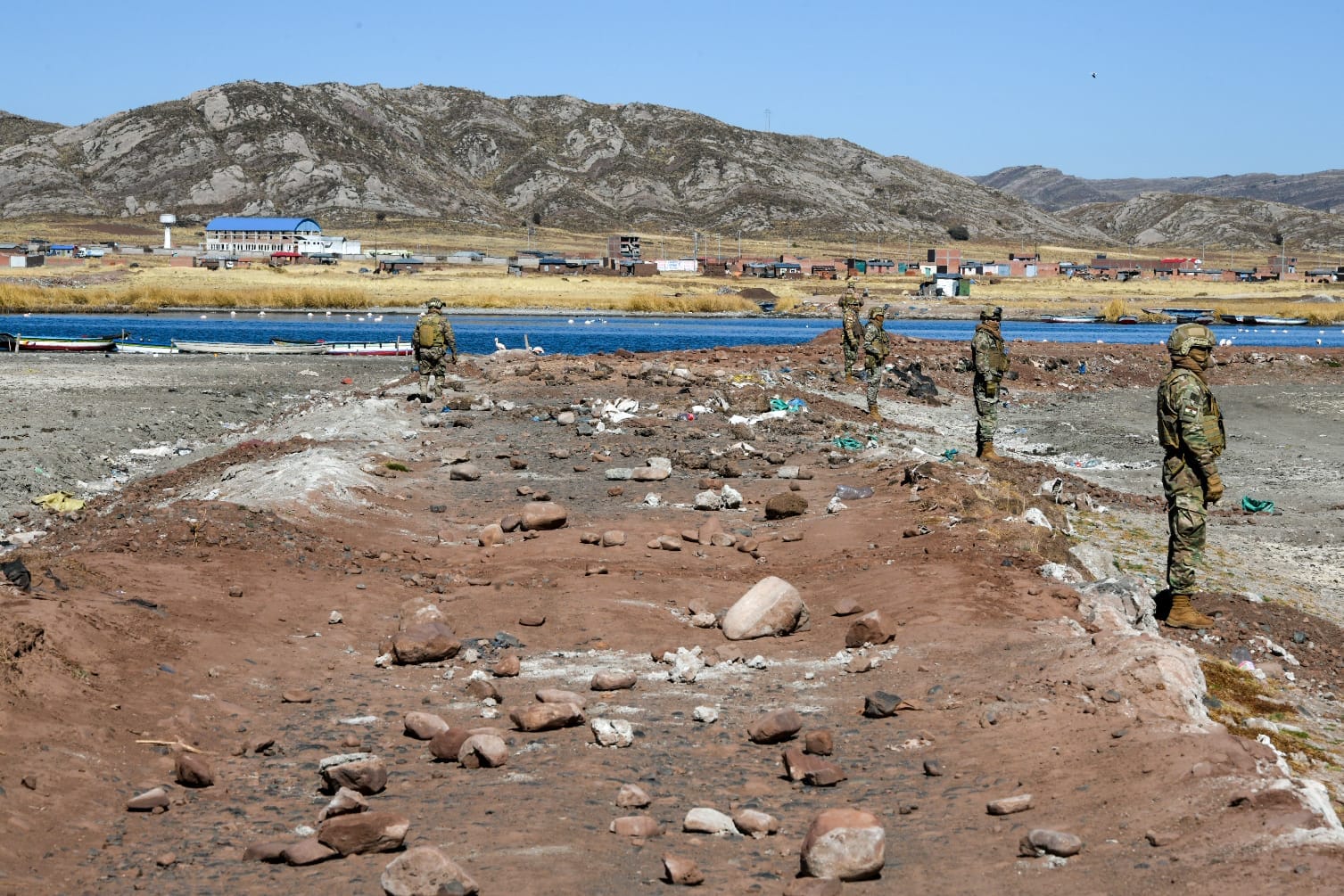 Operativo evidencia que contrabandistas habilitan nuevas rutas en Desaguadero