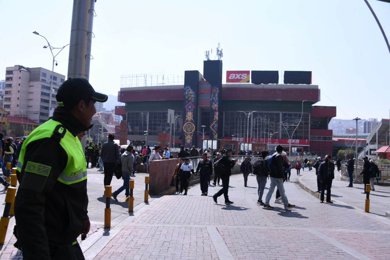 Trabajo dispone tolerancia laboral este martes por el partido Bolivia vs Argentina 