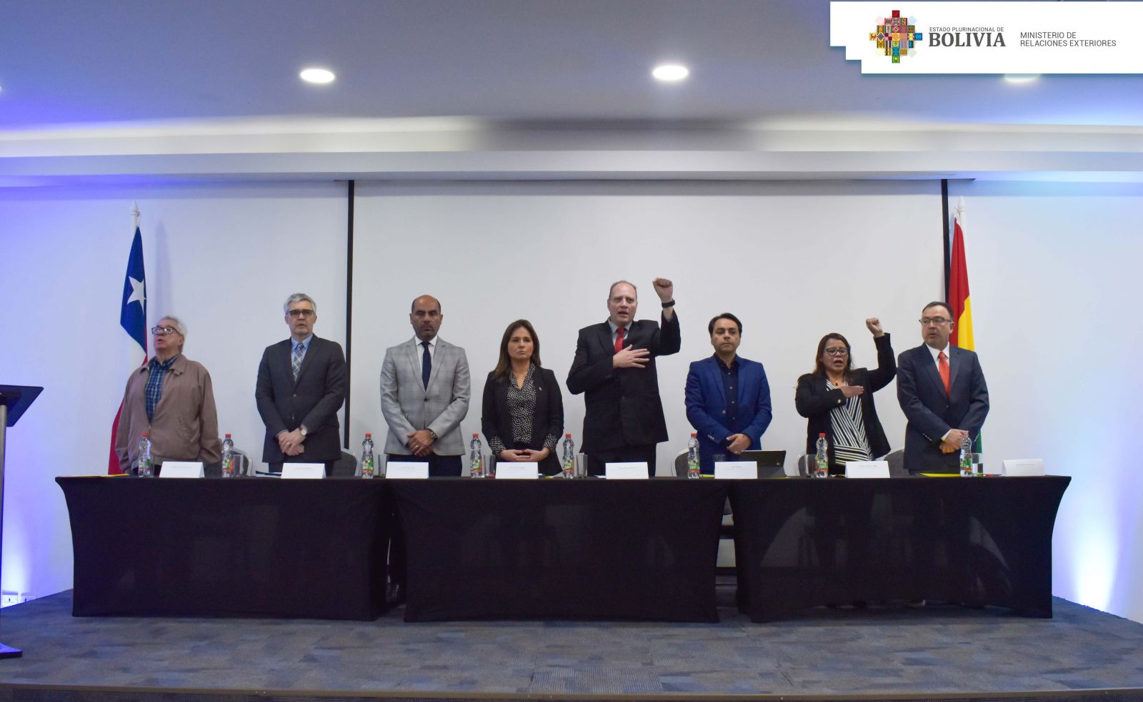 Bolivia y Chile se reúnen para fortalecer trabajo conjunto en frontera