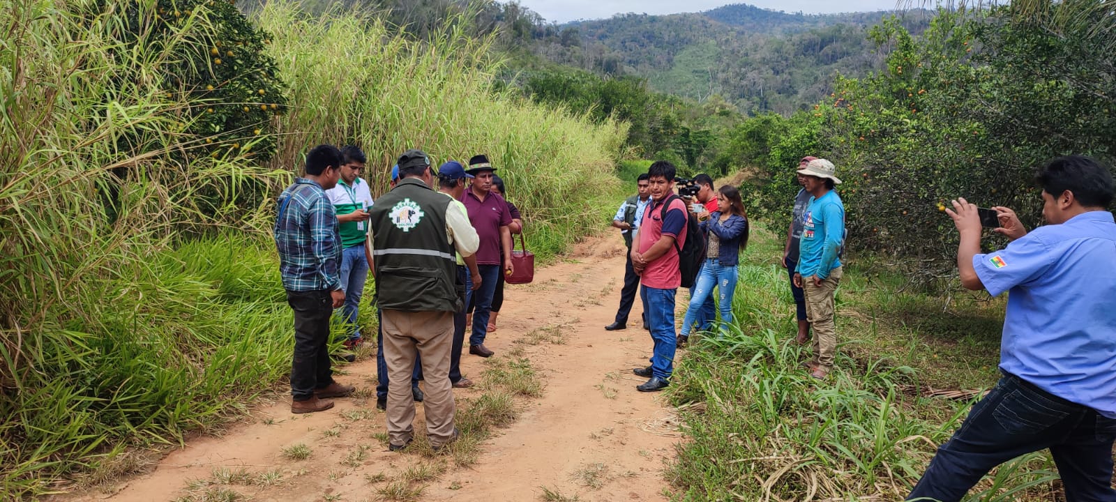 Más de 71 municipios se declaran en emergencia por la sequía y el Gobierno llega a los campos de cultivo afectados