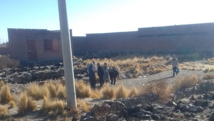 Denuncian que loteadores usan el nombre de Comibol para avasallar terrenos en Vinto