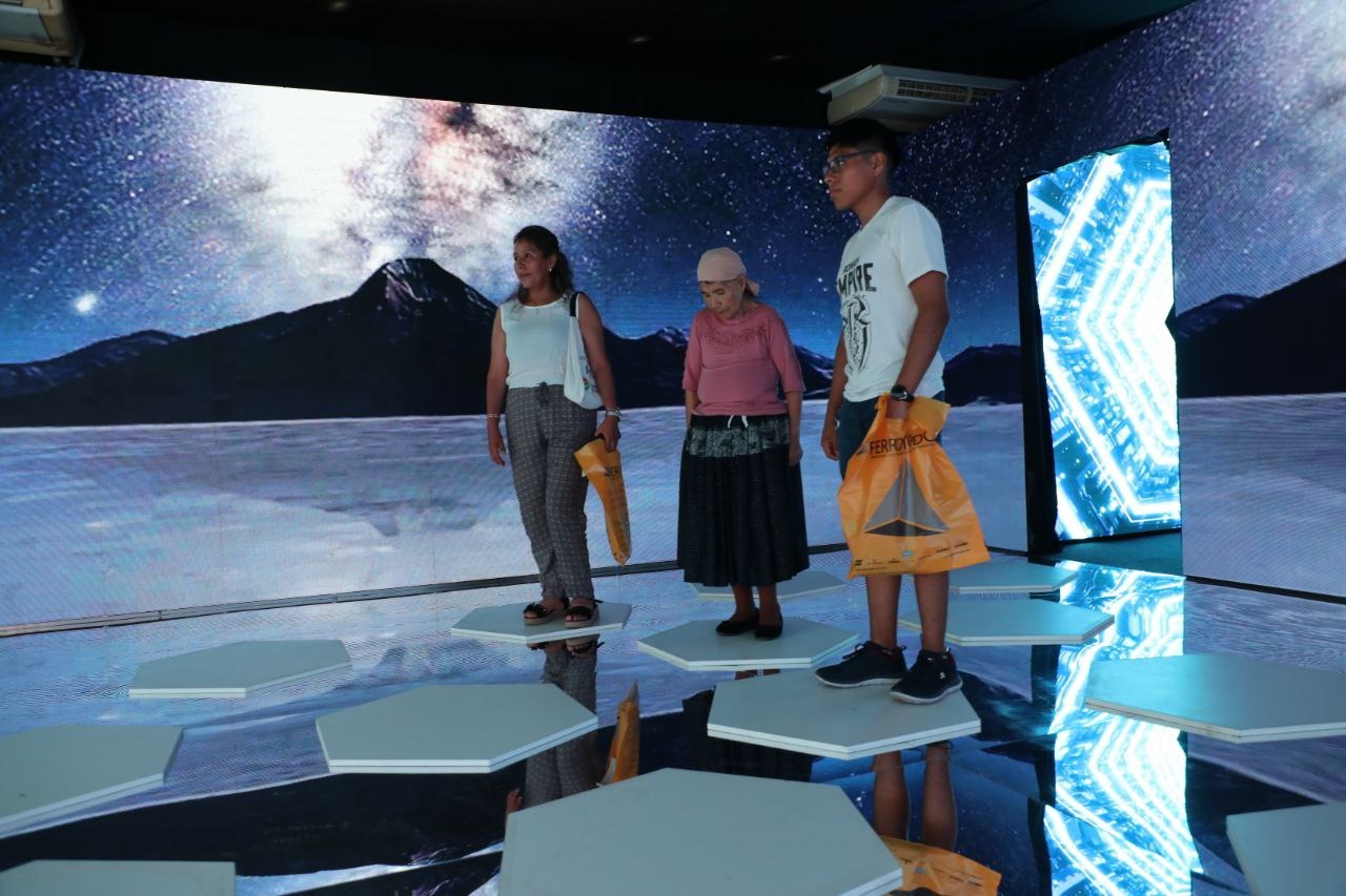 YLB expone prototipos de baterías, fertilizantes y la industrialización del litio en la Expocruz