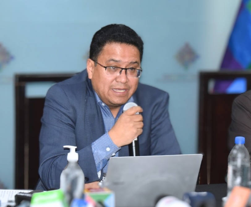 Procurador plantea nacionalizar la defensa legal del Estado