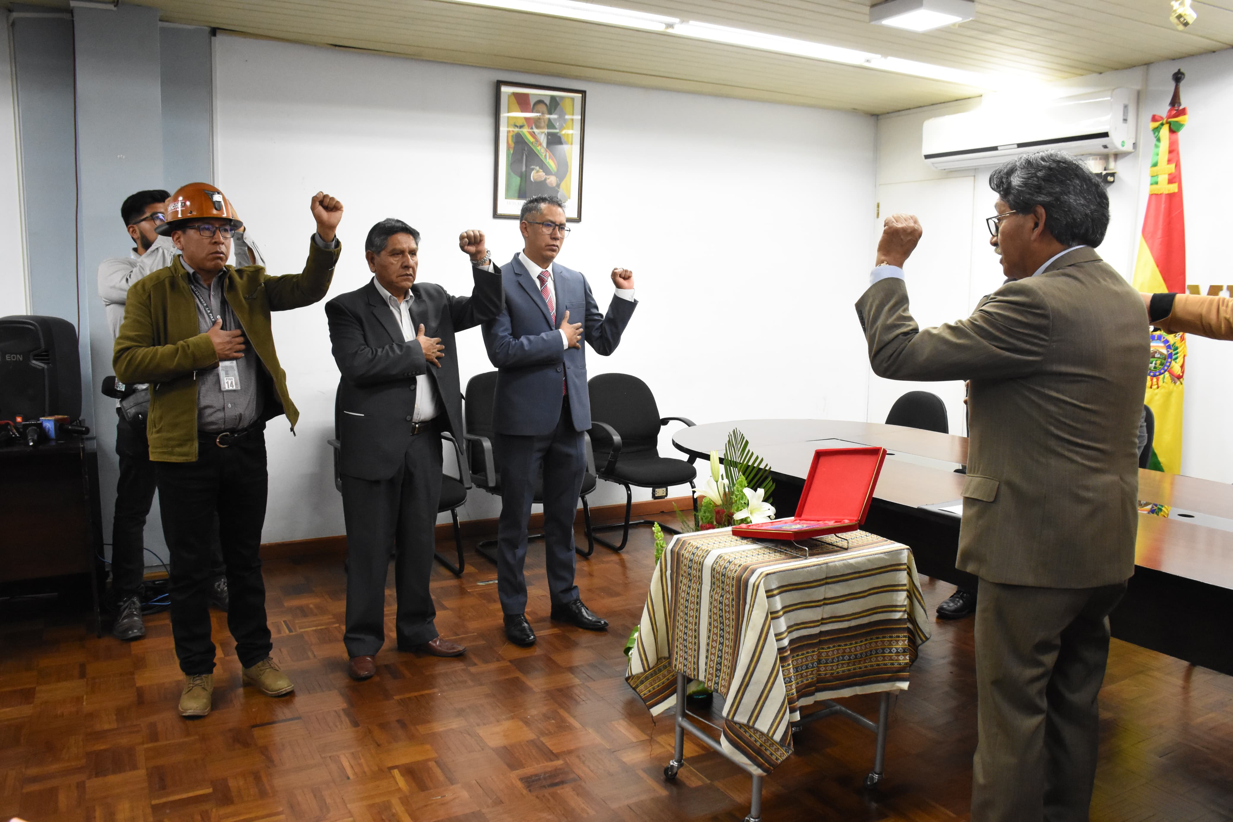 Juran tres nuevas autoridades en el Ministerio de Minería