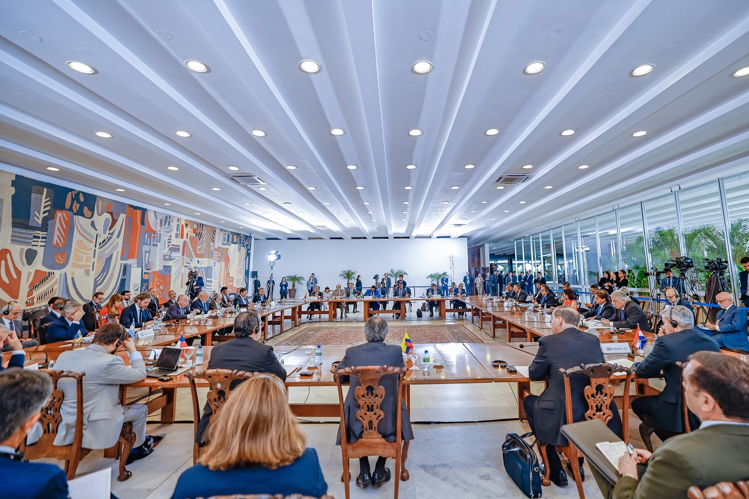 Gobiernos sudamericanos adoptan la Hoja de Ruta para la Integración de América del Sur