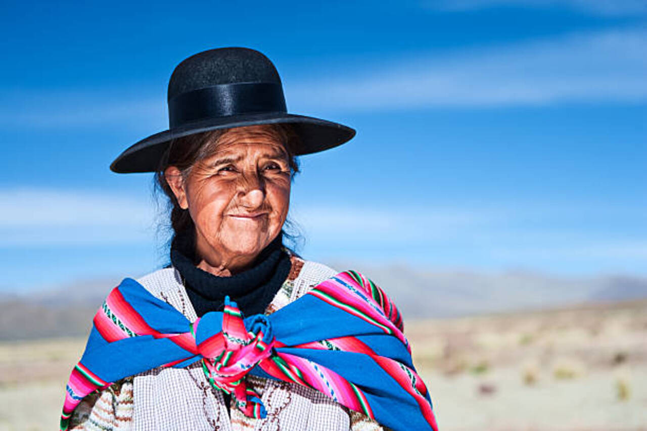 Sistema financiero boliviano equitativo e inclusivo: Cerca del 50% de los ahorros corresponde a mujeres