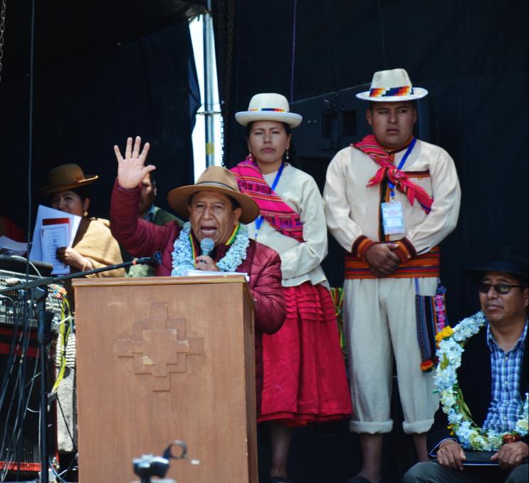 Vicepresidente Choquehuanca resalta necesidad de proteger a la cultura y ecosistema aimara