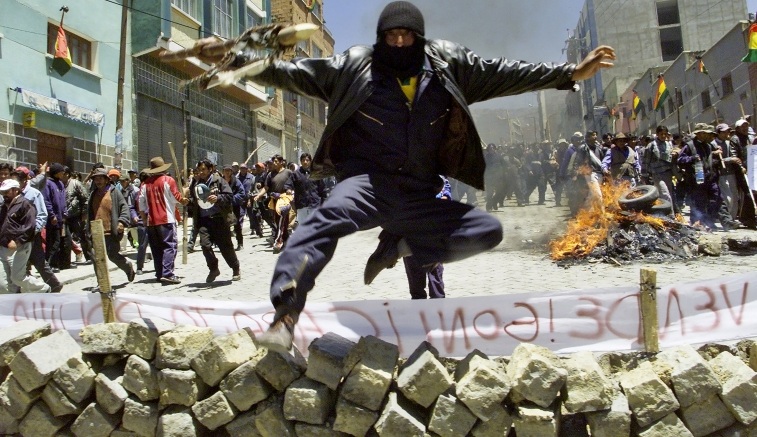 Recuerdan 20 años de la “guerra del gas” y reprochan que Evo Morales no cumplió la “agenda de octubre”