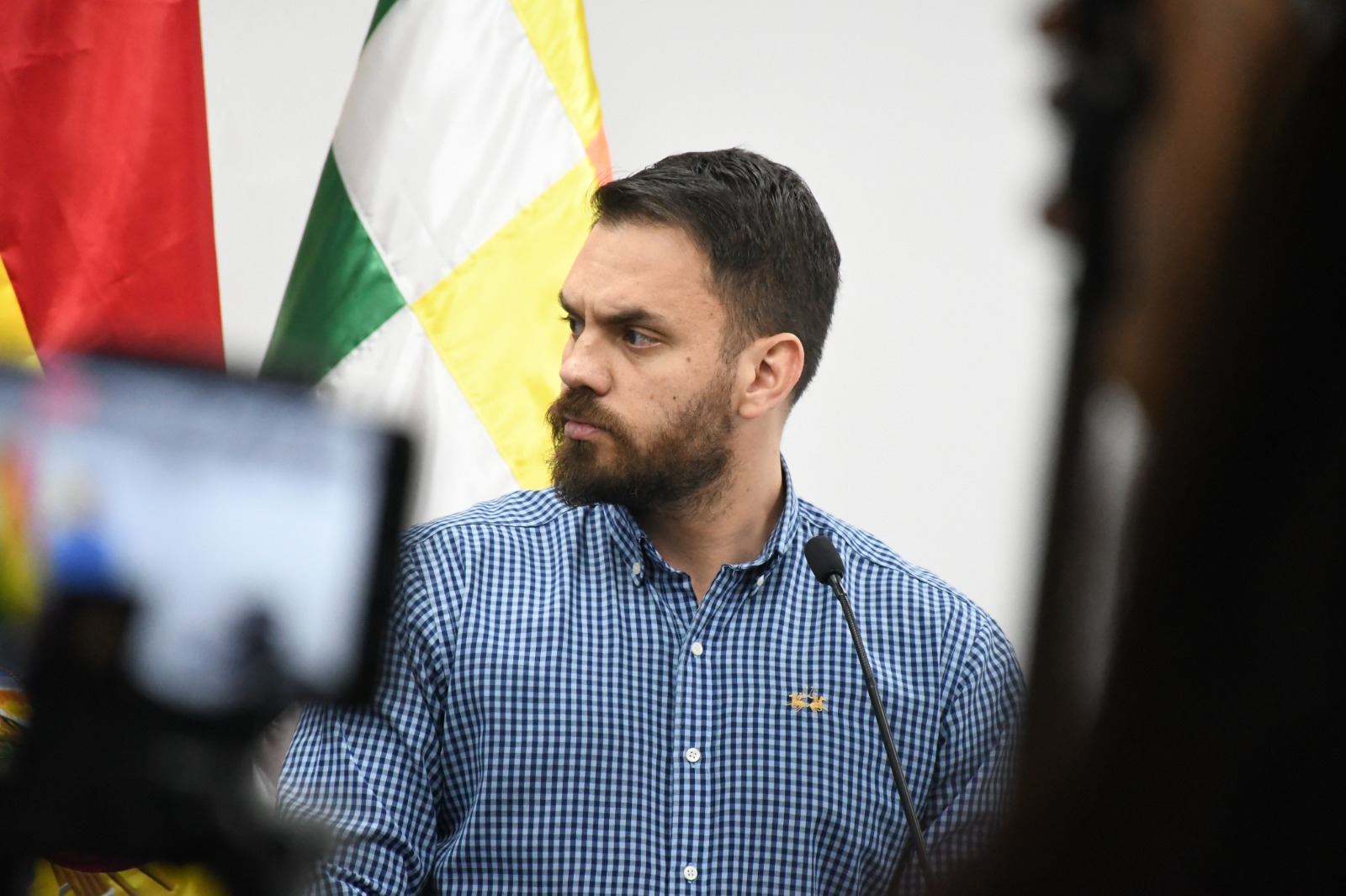 Investigan al director departamental de la FELCN de La Paz por balacera en Desaguadero